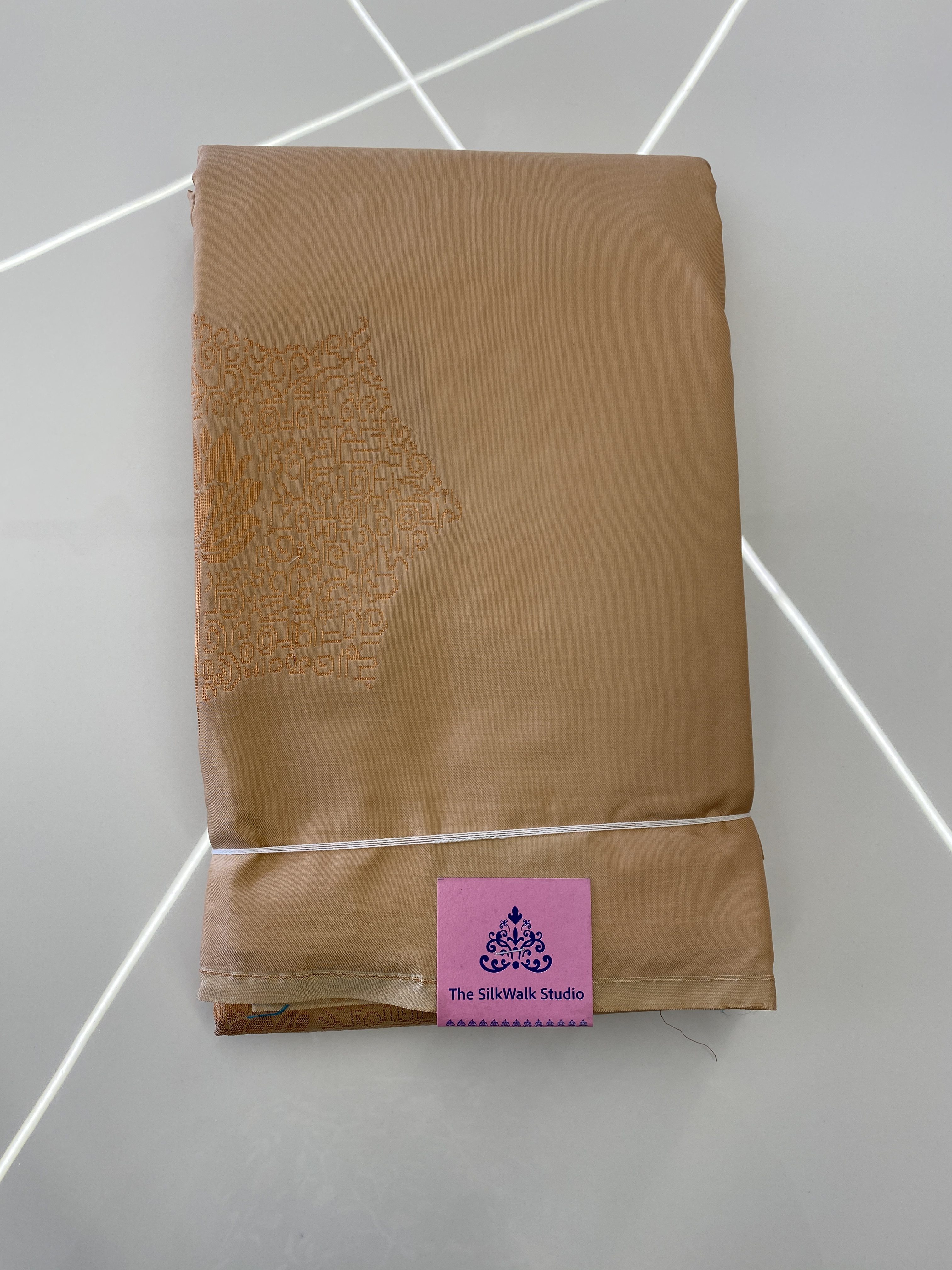 Suchitra - The Gift Sarees Saga 7891 Suchitra - The Gift Sarees Saga 7891