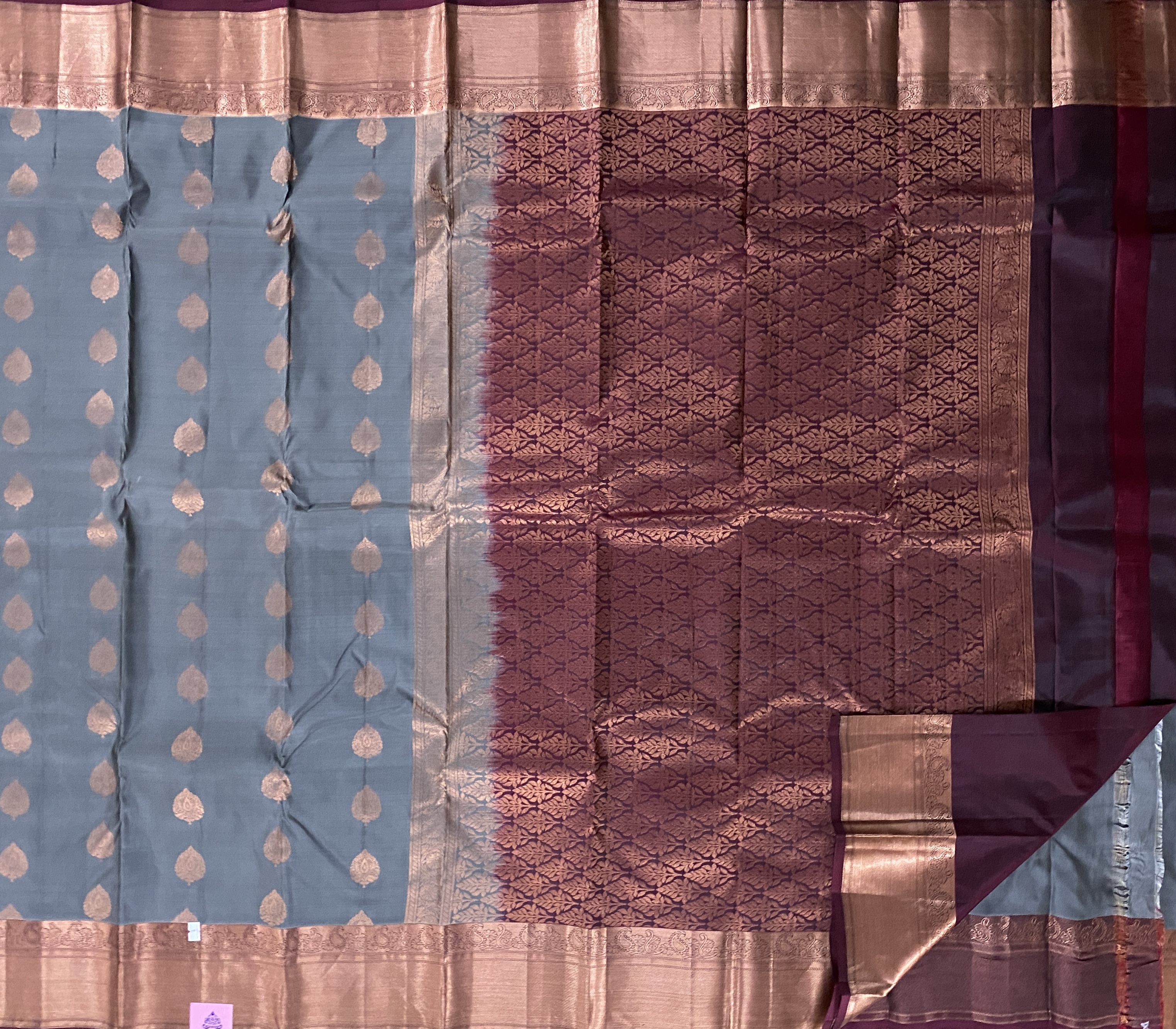 Suhasini - Saga of Silk Sarees 8087