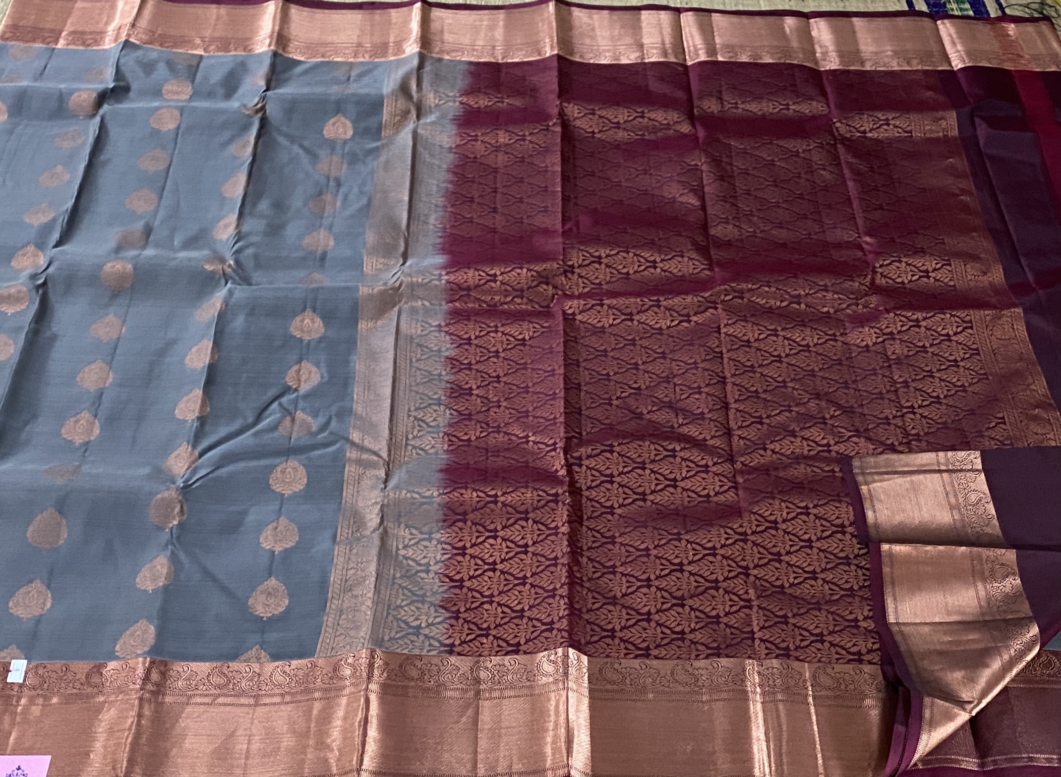 Suhasini - Saga of Silk Sarees 8087