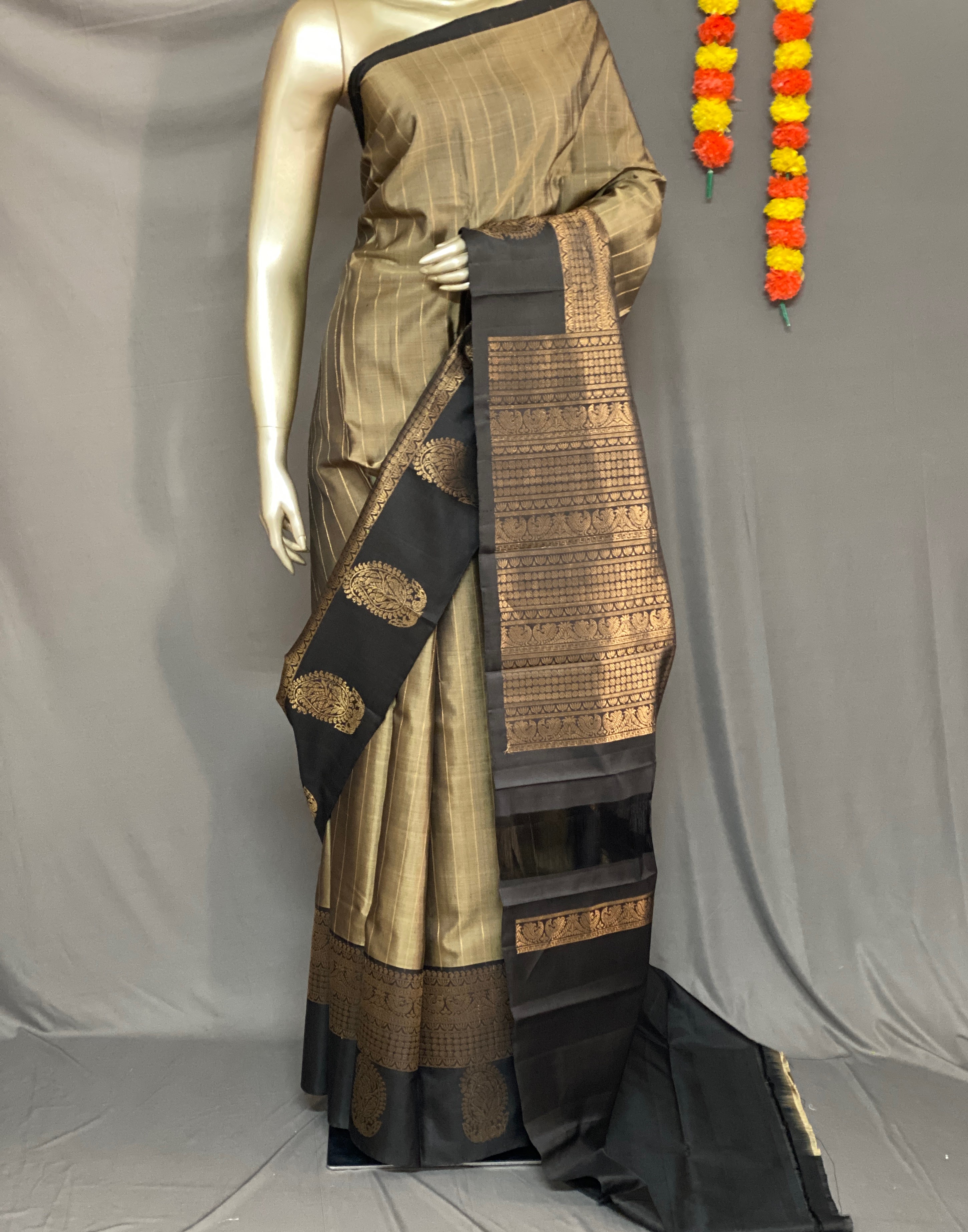 Pattu Vastram - The Pattu Border Exclusive Saree 7837