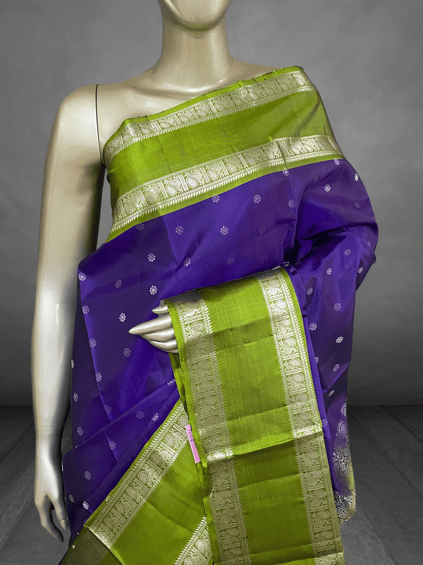 Aishwaryam - The Heart of Pure Silk Sarees 8736 Aishwaryam - The Heart of Pure Silk Sarees 8736