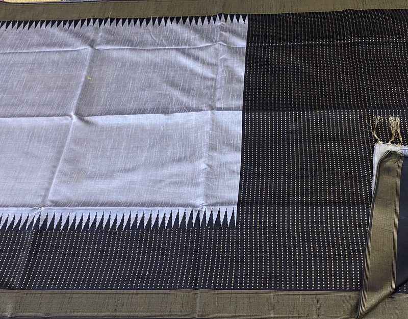 Parvathi - The Pure Raw Silk Saree in Temple Border 18926 Parvathi - The Pure Raw Silk Saree in Temple Border 18926