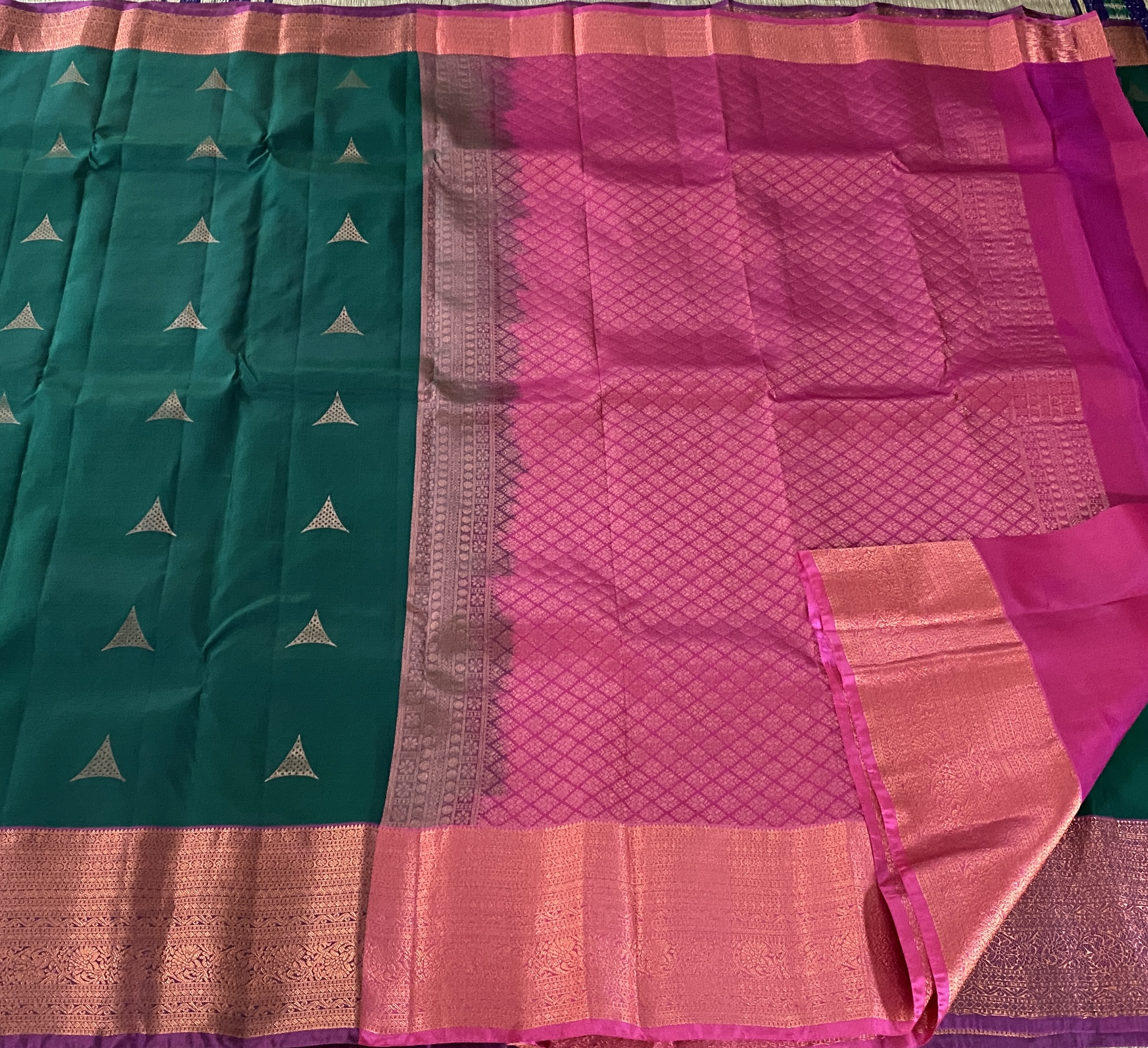 CHETANA - Kanchi Border Silk Sarees 9066 CHETANA - Kanchi Border Silk Sarees 9066