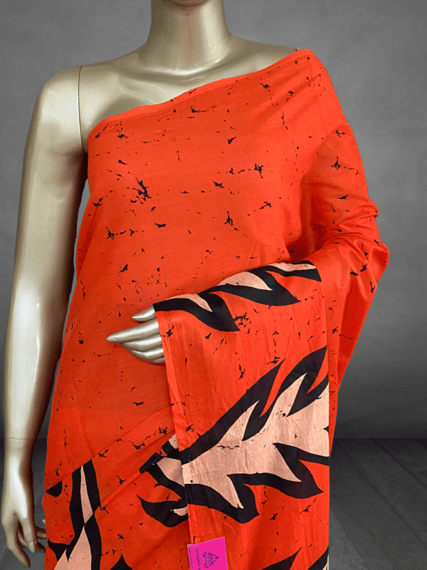 Charmi - The Mul Cotton Saree in Patli Pallu 19086 Charmi - The Mul Cotton Saree in Patli Pallu 19086