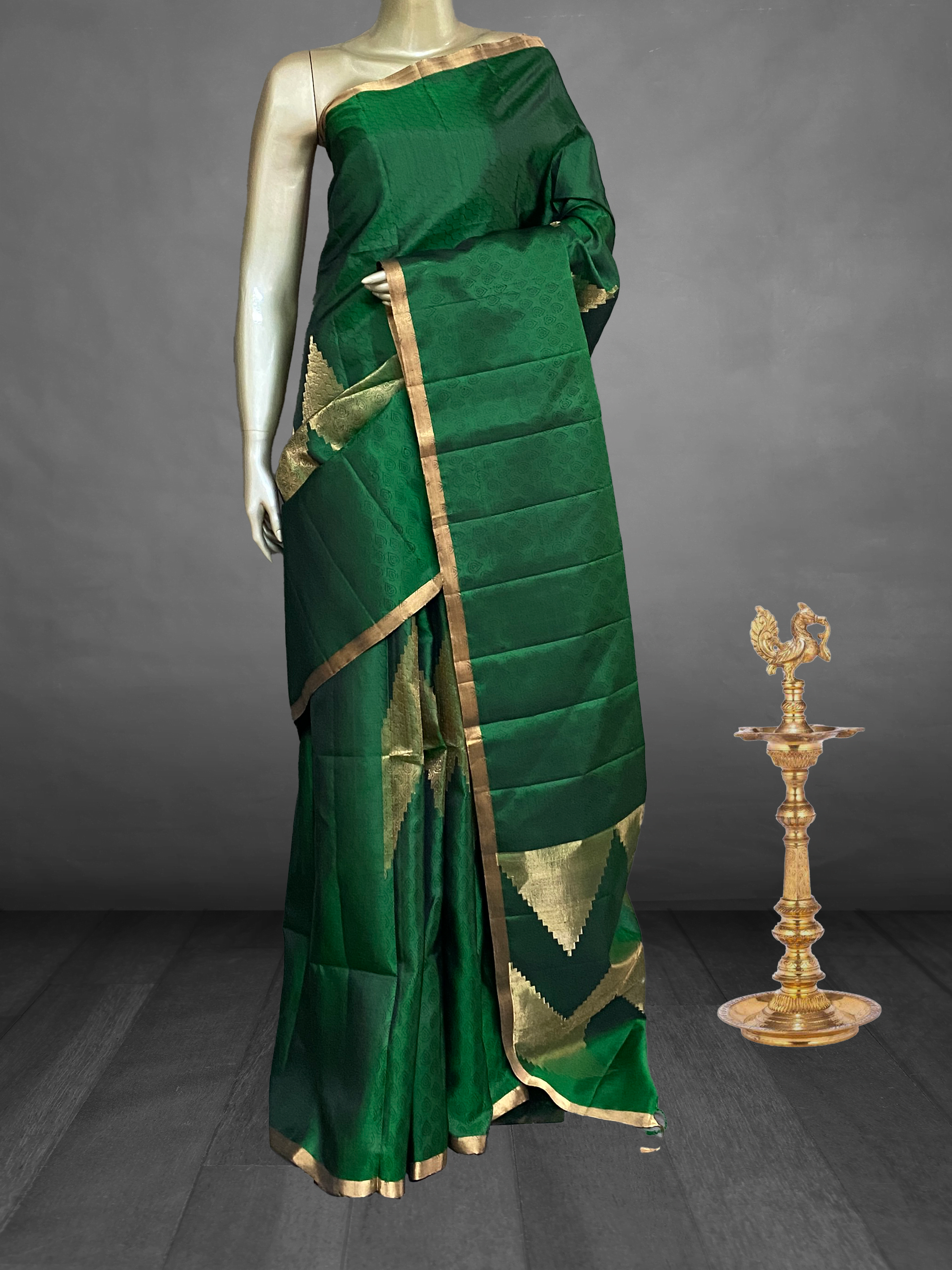 Bhagyam - The Pure Kanchi Silk Saree in Mudras 19210 Bhagyam - The Pure Kanchi Silk Saree in Mudras 19210