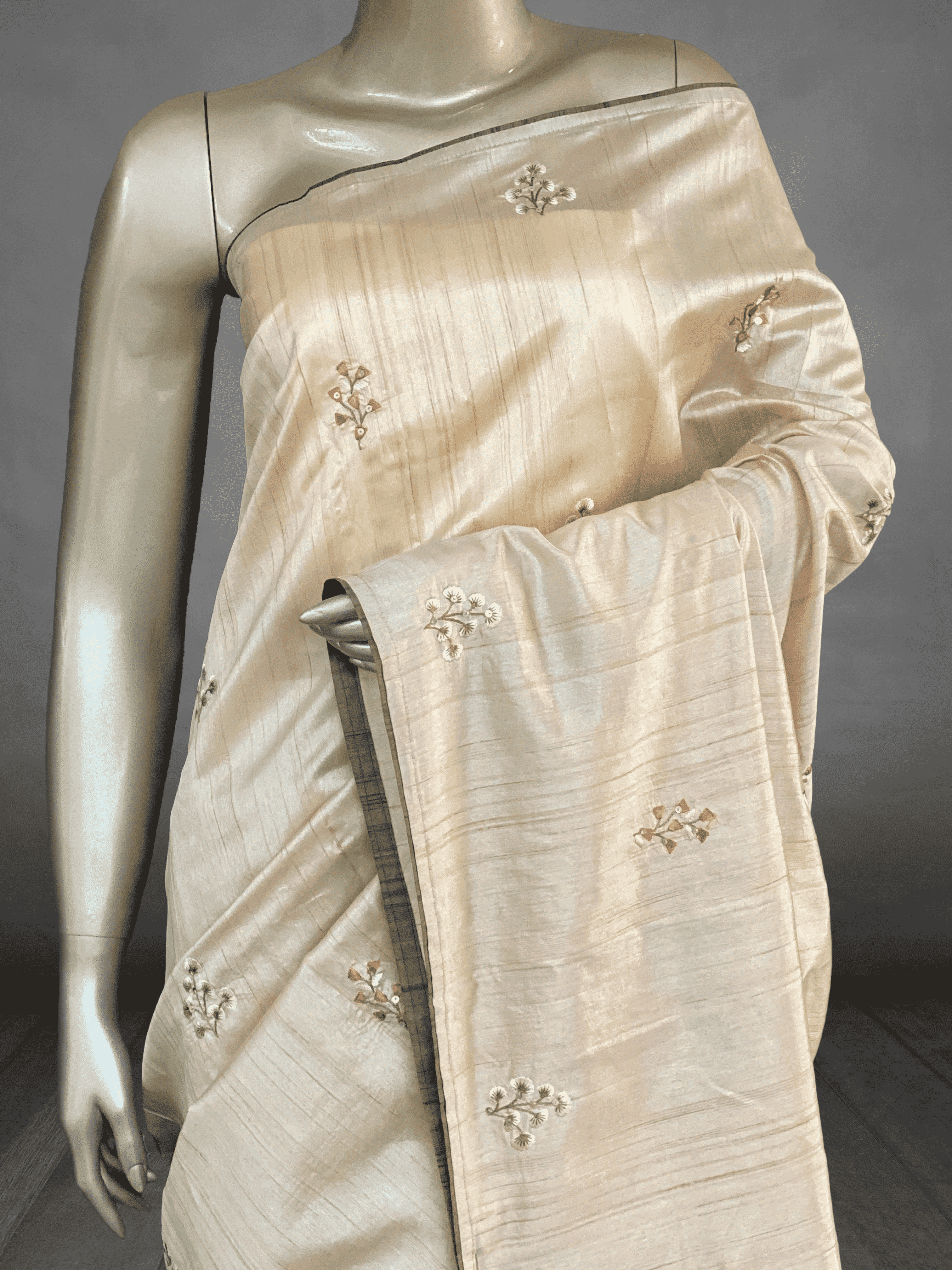 Tamanna - Simple Embroidered Semi Tussar Sarees 9726