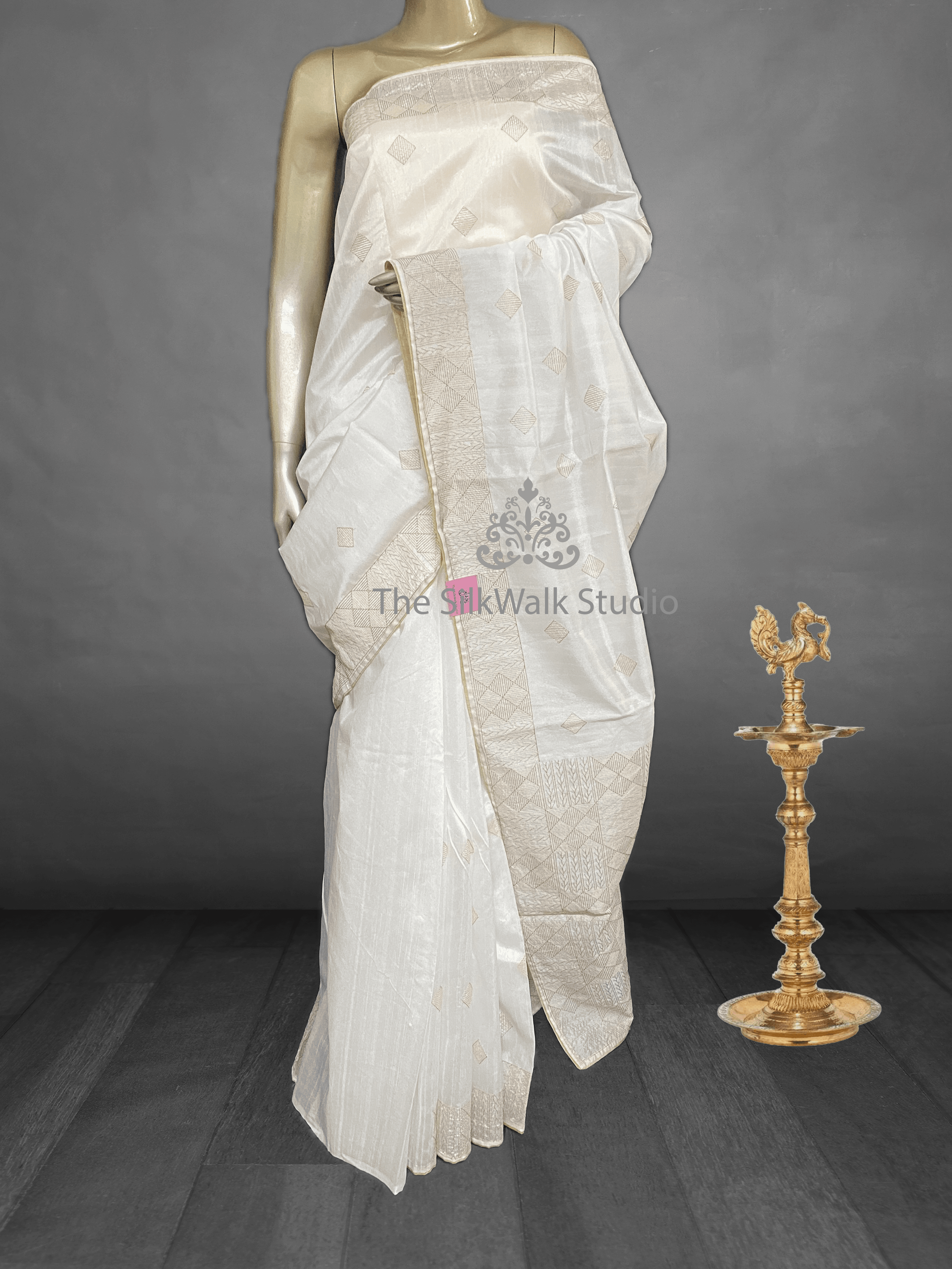 Chitra - Semi Tussar Sarees 9729 Chitra - Semi Tussar Sarees 9729