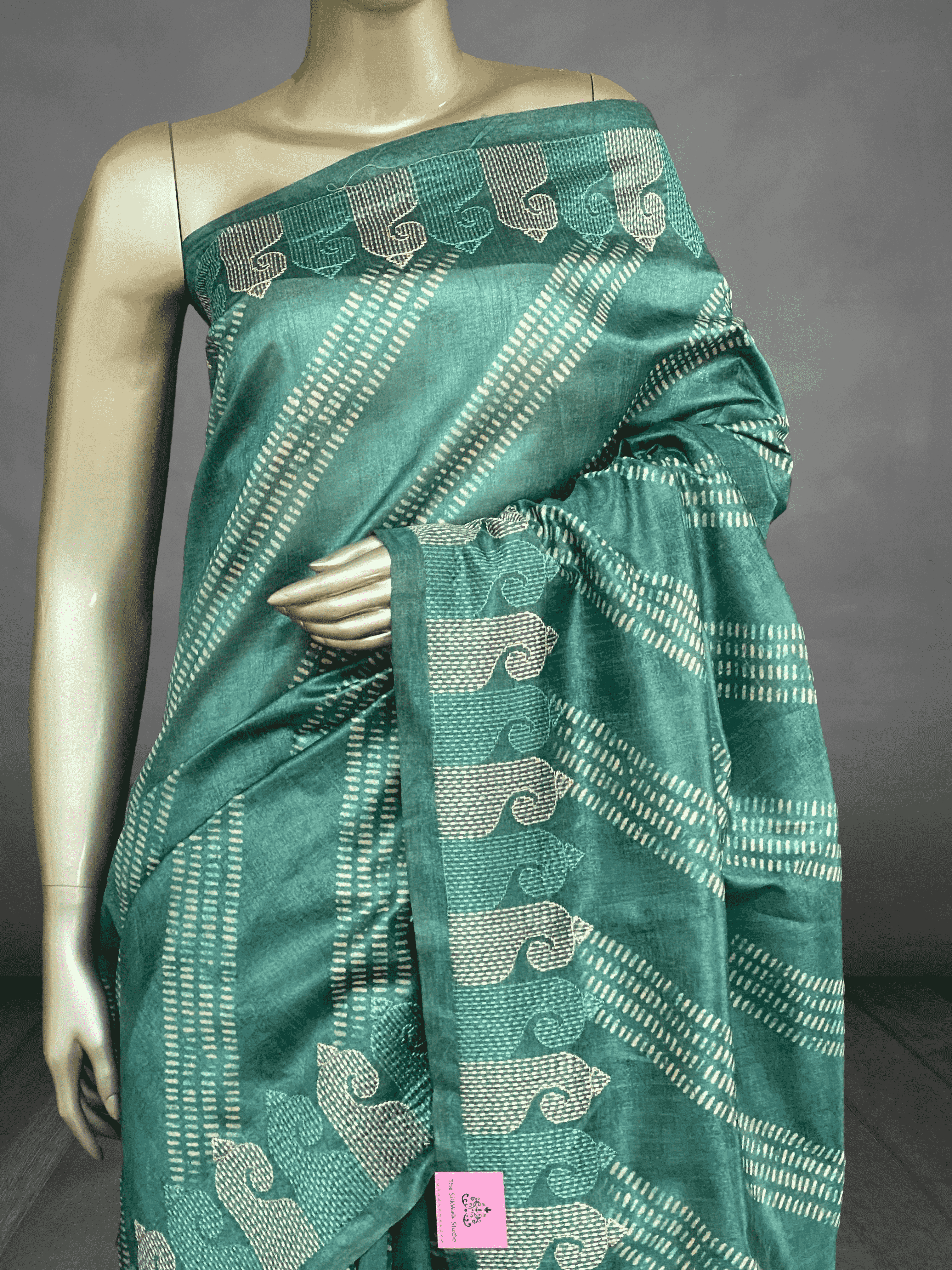 Tamanna - Tussar Sarees with Embroidered Border 9789 Tamanna - Tussar Sarees with Embroidered Border 9789