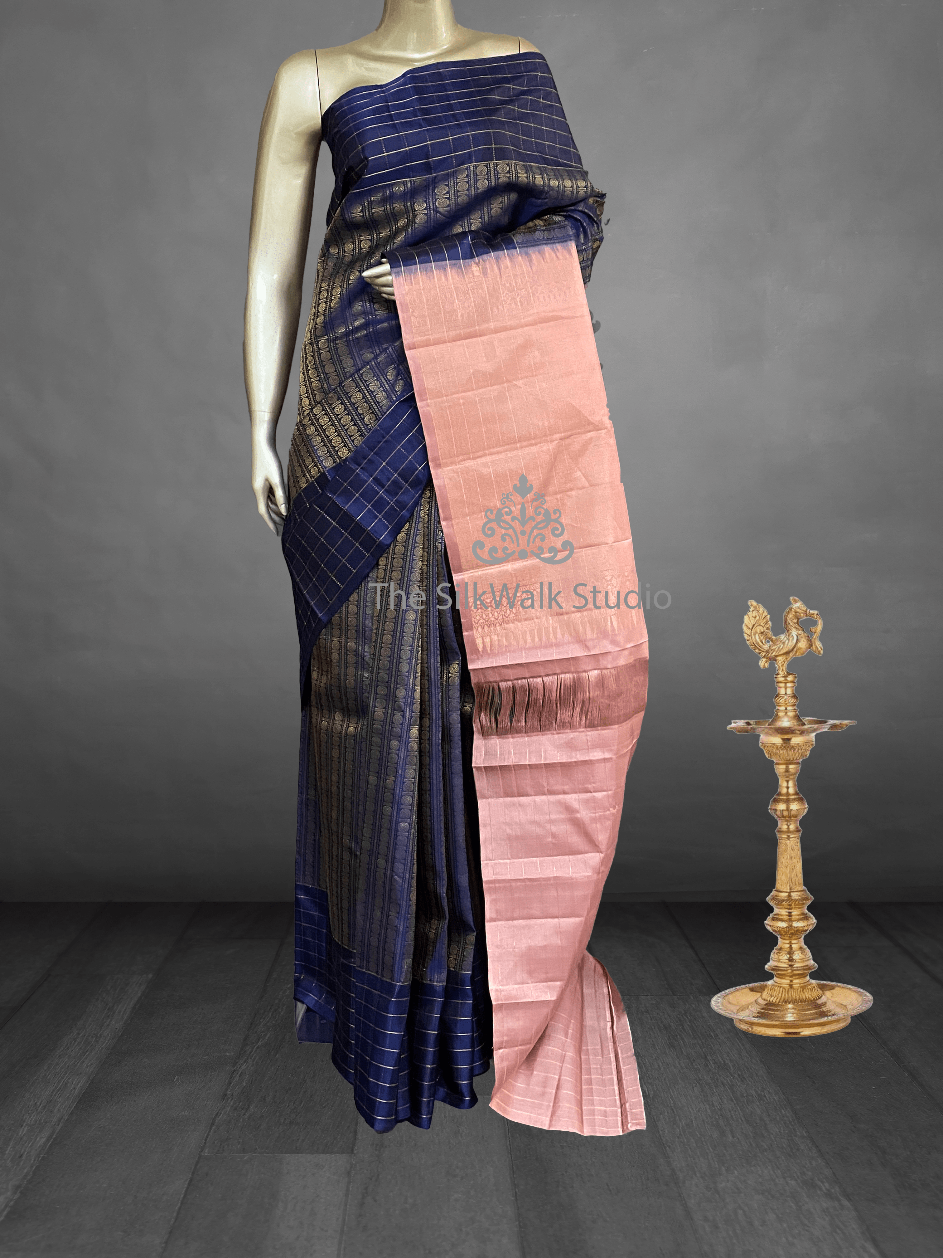 Swasthi - The Ayiram Butta Silk Saree 19337 Swasthi - The Ayiram Butta Silk Saree 19337