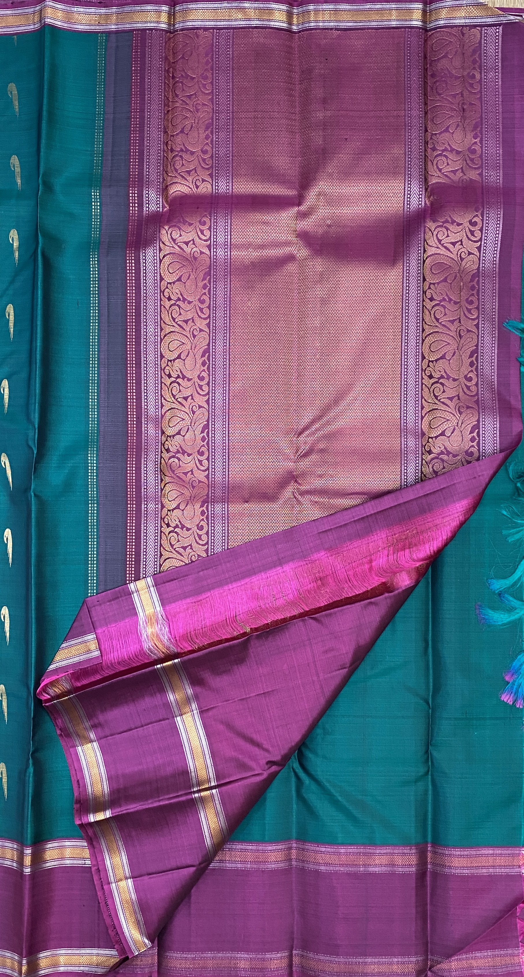 Kanchana - The SilkWalk Exclusives 19357 Kanchana - The SilkWalk Exclusives 19357