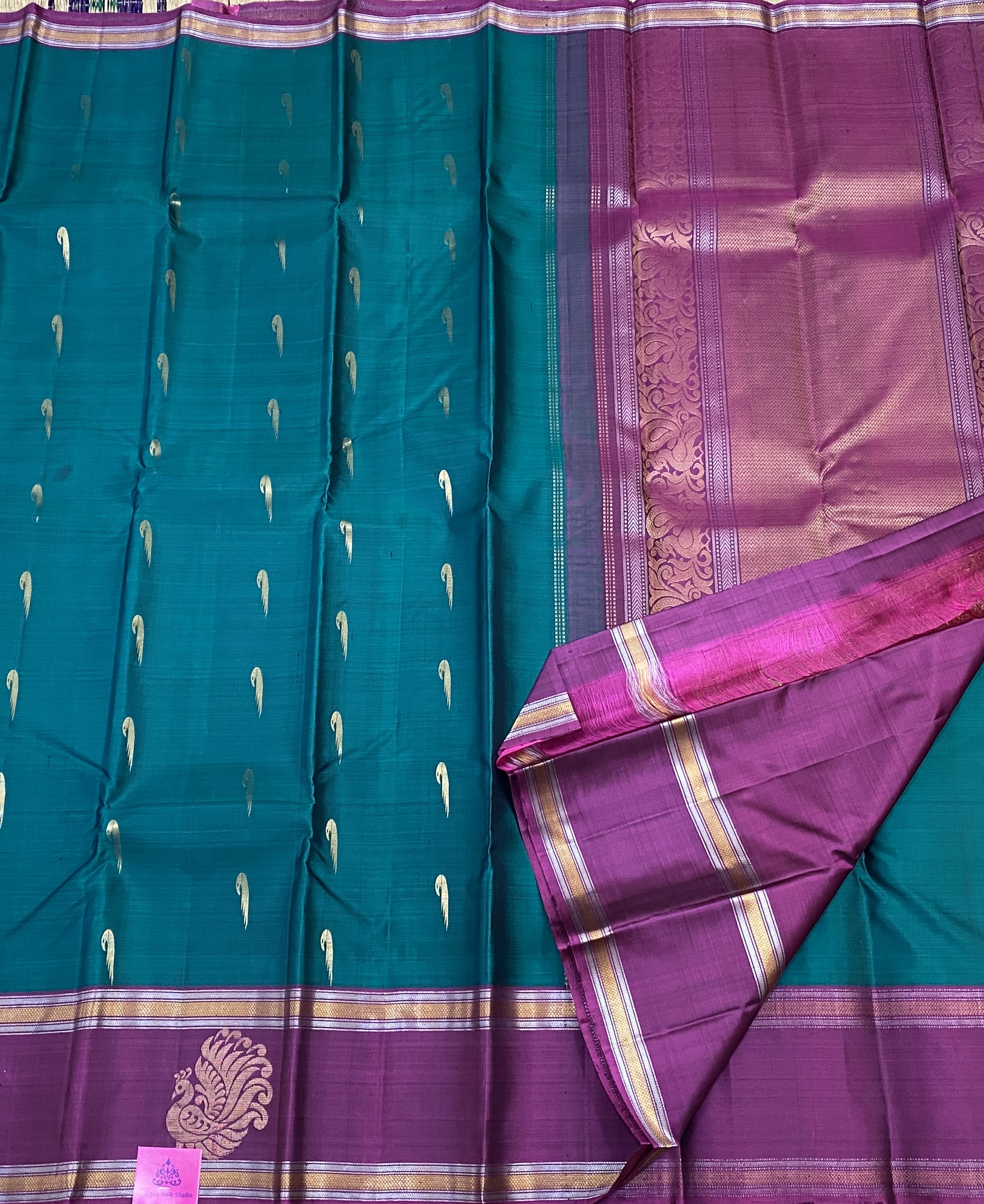 Kanchana - The SilkWalk Exclusives 19357 Kanchana - The SilkWalk Exclusives 19357