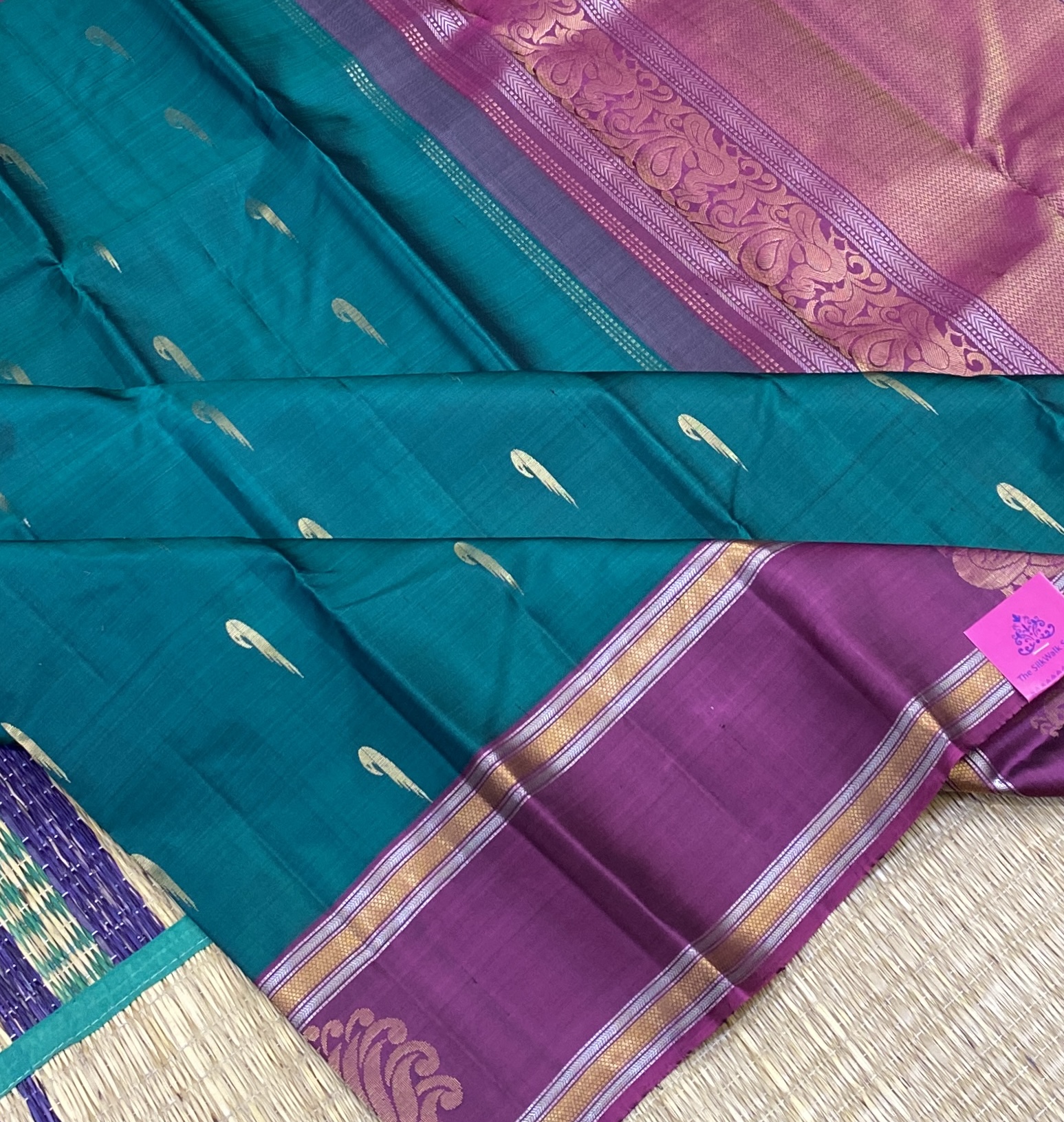 Kanchana - The SilkWalk Exclusives 19357 Kanchana - The SilkWalk Exclusives 19357